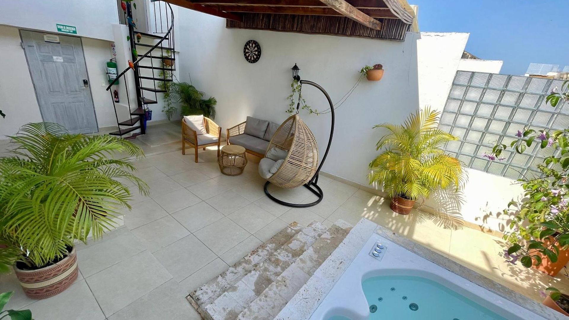 Casa Badillo 4 3br Crazy Rooftop Oldcity Jacuzzi Ac Hottub Wifi * Cartagena