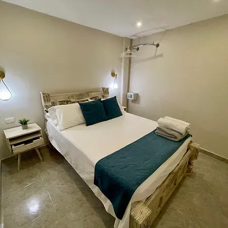Casa Badillo 4 3br Crazy Rooftop Oldcity Jacuzzi Ac Hottub Wifi * Cartagena