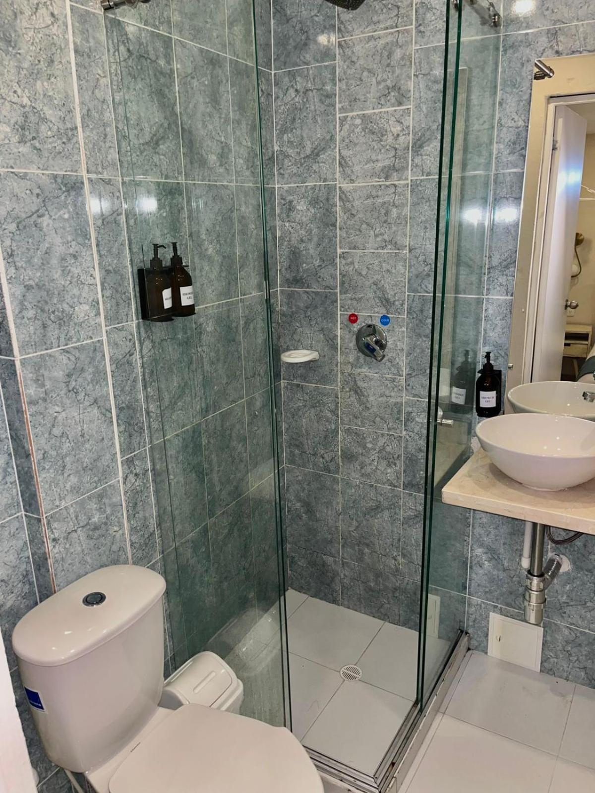 Casa Badillo 4 3br Crazy Rooftop Oldcity Jacuzzi Ac Hottub Wifi Cartagena