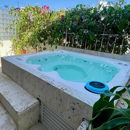 Apartment Casa Badillo 4 3br Crazy Rooftop Oldcity Jacuzzi Ac Hottub Wifi *